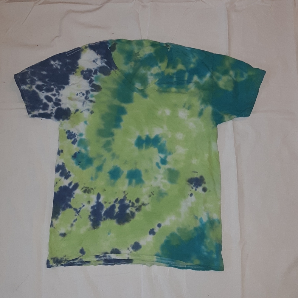 Custom tie dyed V-neck